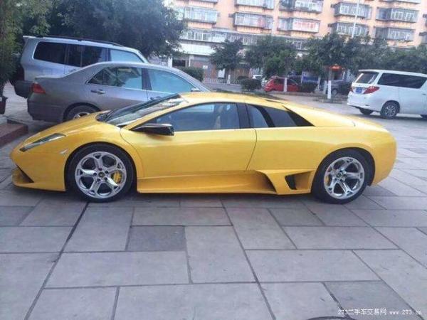 【昆明】2011年3月 兰博基尼 蝙蝠 lp640 6.5 黄色 自动档