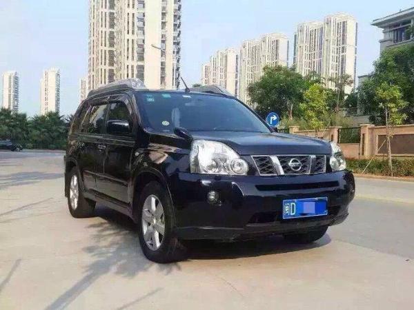 【厦门】2009年9月 日产 奇骏 2008款 奇骏 2.5l xv cvt 4wd 自动档