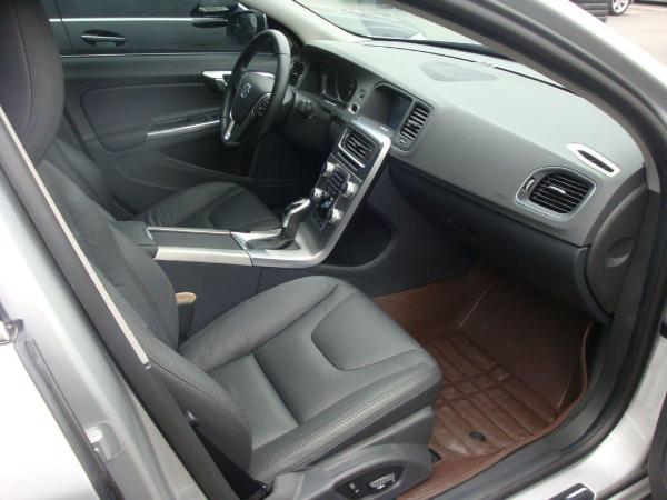 沃尔沃 s60 s60l 2.0t 智远版