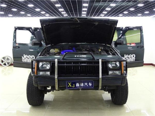 【上海】2001年6月 jeep jeep2500 2.5 四驱版 手动挡