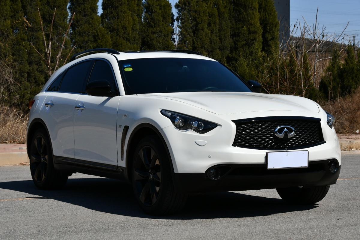 【大连】2017年6月 英菲尼迪 qx 2015款 qx70 3.7l 绝影版 手自一体