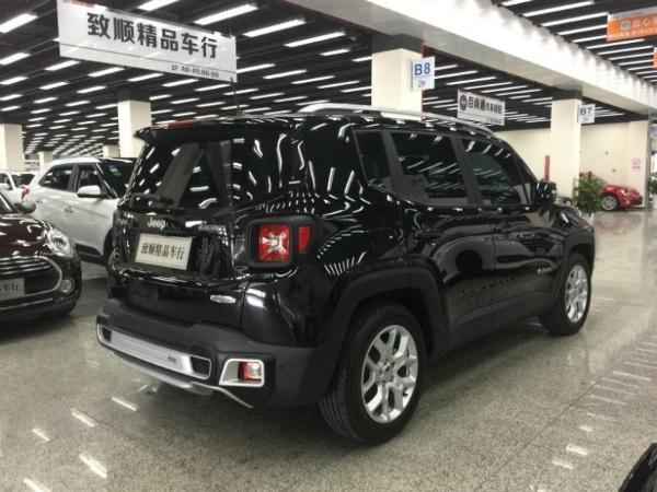 【南京】2017年1月 jeep 自由侠 1.4t 劲能版  黑色 手自一体