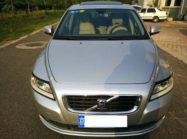 【北京二手车】2009年11月_二手沃尔沃 s40 2.0 智雅