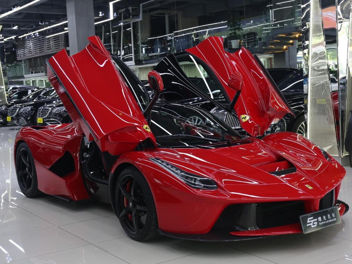 【杭州】2015年7月 法拉利 laferrari 2014款 6.3l 标准版 自动档