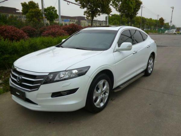 本田歌诗图2.4at 白色