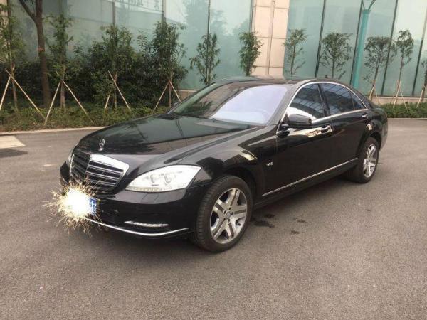 奔驰s600l图片