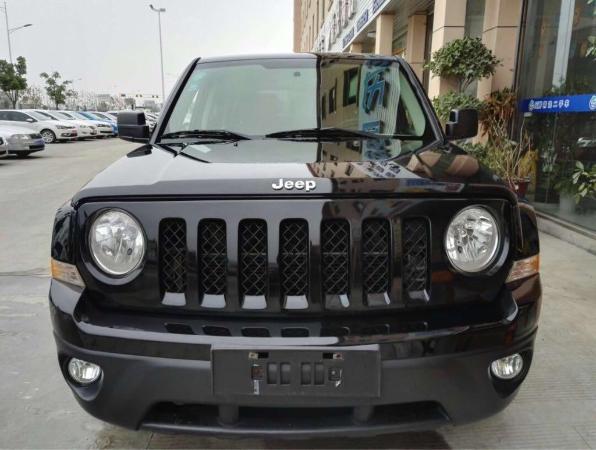 【安庆二手车】2012年3月_二手jeep 自由客 2.4 豪华