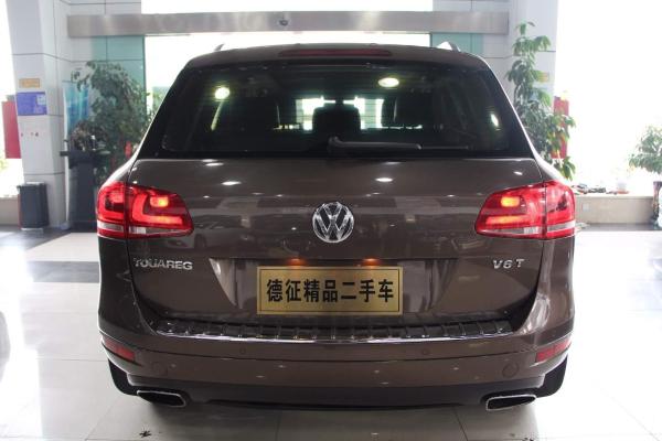 【乌鲁木齐】2012年2月 大众 途锐 3.0 tdi v6柴油舒适型 自动档