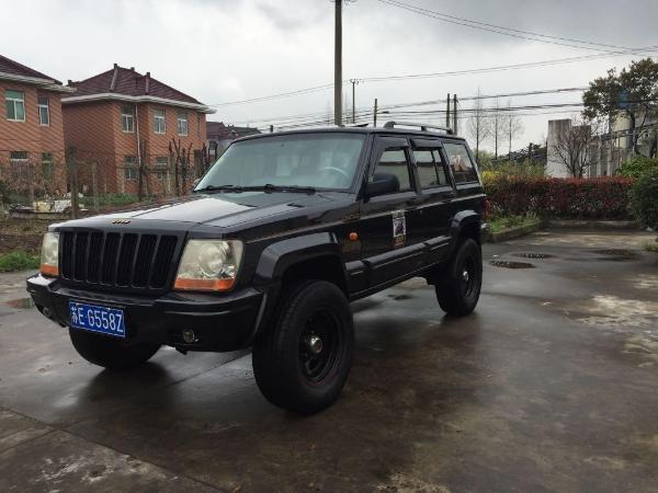 suv越野车 jeep 北京吉普(现北京奔驰) 上海二手jeep2500 近年二手