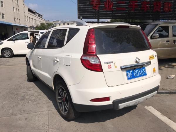 全球鹰 gx7 吉利gx7运动版 2.0l 尊享型图片