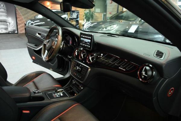 奔驰cla amg cla45 amg 4matic 2.0t