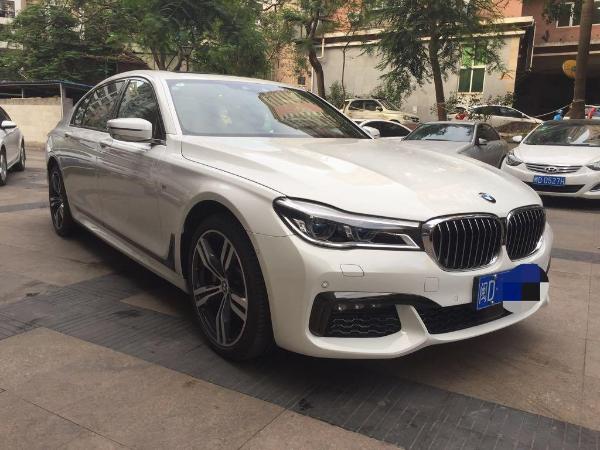 【厦门】2016年4月 宝马 宝马7系 740li 3.0t 豪华型 白色 手自一体