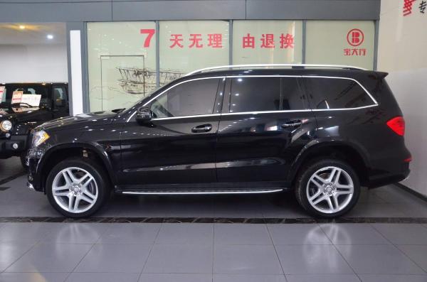 【西安】2013年11月 奔驰 gl级 gl500 4matic 4.7t 黑色 自动档