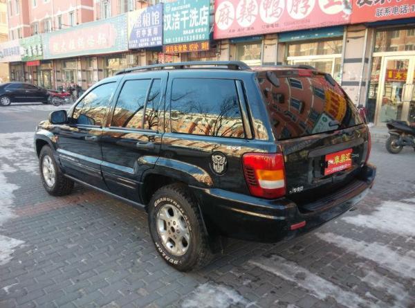 【通辽】2005年6月 jeep 大切诺基 征途4700 4.7 四驱版 黑色 自动档
