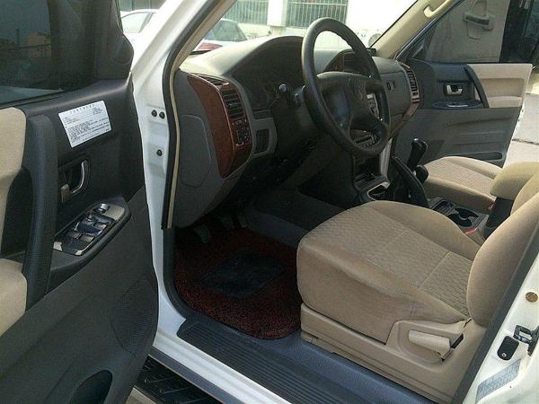 2010年1月三菱 帕杰罗 帕杰罗 2011款 v73 3.0l mt gls
