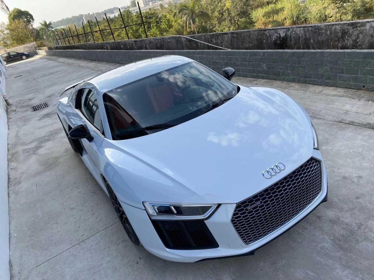 【北京】2018年2月 奥迪 奥迪r8 2017款 v10 coupe 自动档