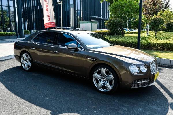 【上海】2014年5月 賓利 飛馳 w12 mulliner 6.0t 手自一體