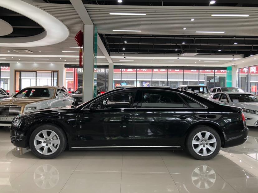 奥迪 奥迪a8 2013款 a8l 45 tfsi quattro豪华型图片