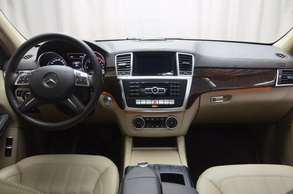 奔驰gl级 2015款 gl350 cdi 4matic 3.0t