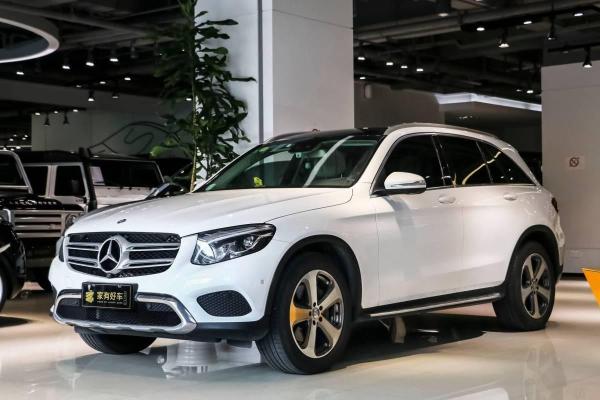 【上海】2016年5月 奔驰glc级 glc260 2.0t 4matic 豪华型 手自一体