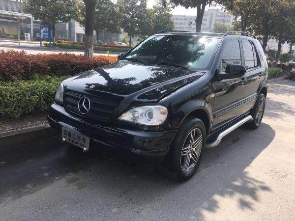 【泰州】2001年2月奔驰 m级 ml350 3.7 v6