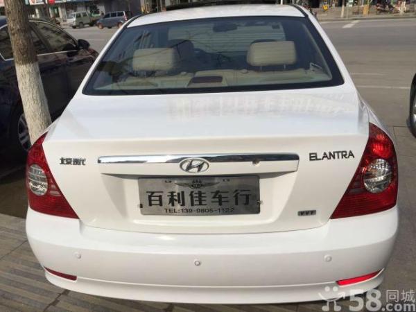 现代 伊兰特 1.6 豪华型 白色 天窗自动档