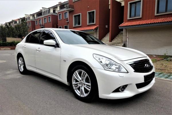 【唐山】2011年3月 英菲尼迪 g g37 sedan 白色 自动档