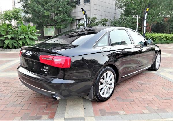 【唐山】2013年6月 奥迪 奥迪a6l a6l 50tfsi 豪华型 黑色 自动档