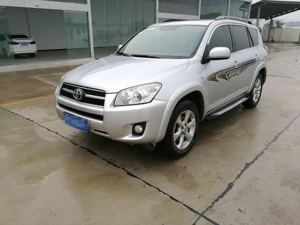 2010年10月丰田 rav4 2010款 2.4 豪华升级版