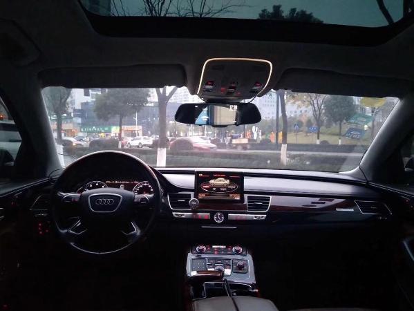 【绍兴】2012年3月 奥迪 奥迪a8 a8l 50tfsi quattro 豪华型 手自一体
