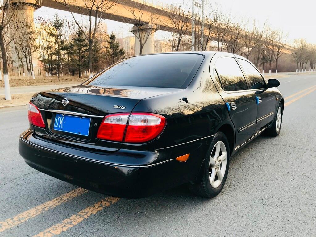 【鞍山】2002年3月 日产 风度 2002款 3.0l 自动档