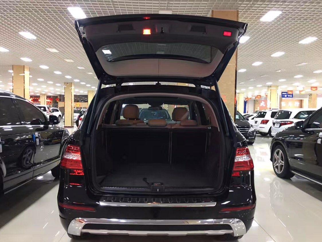 【临沂】2013年10月 奔驰ml级 2010款 ml300 3.0l 4matic 手自一体