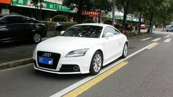 【宁波】2013年4月奥迪 奥迪tt tt coupe 2.0t 45tfsi