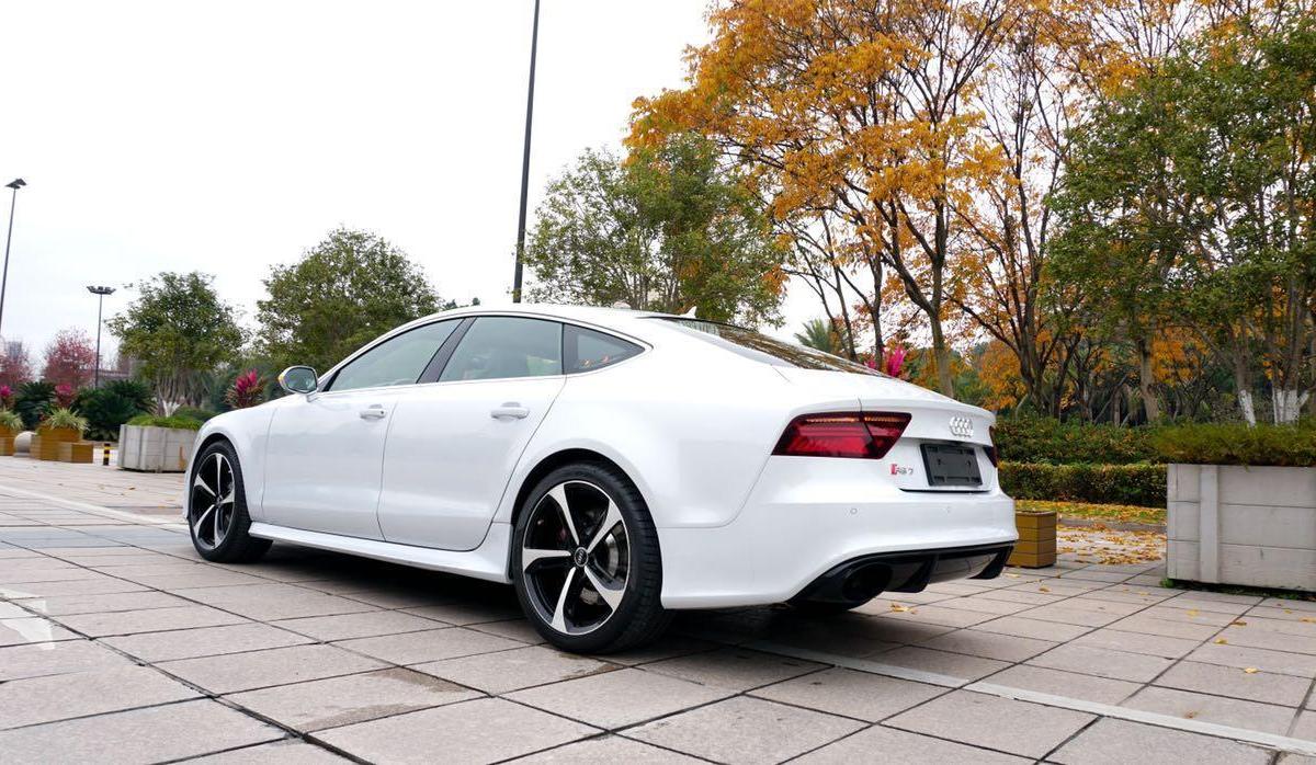 【温州】2014年5月 奥迪 奥迪s7 2014款 rs7 4.0t sportback 手自一体