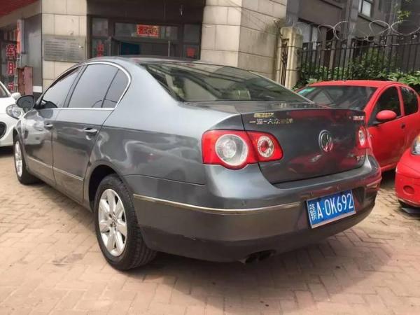 【南昌】2008年7月 大众 迈腾 2008款 2.0tsi 豪华版 2 银灰 手自一体