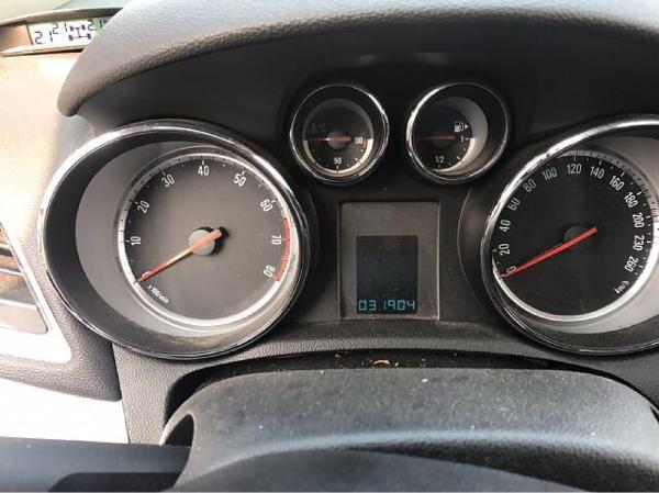 【常州】2014年1月 别克 昂科拉 1.4t 两驱都市领先型 白色 手动挡