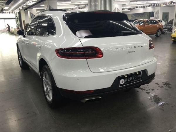 【武汉】2016年3月 保时捷 macan 2.0t 白色 自动档