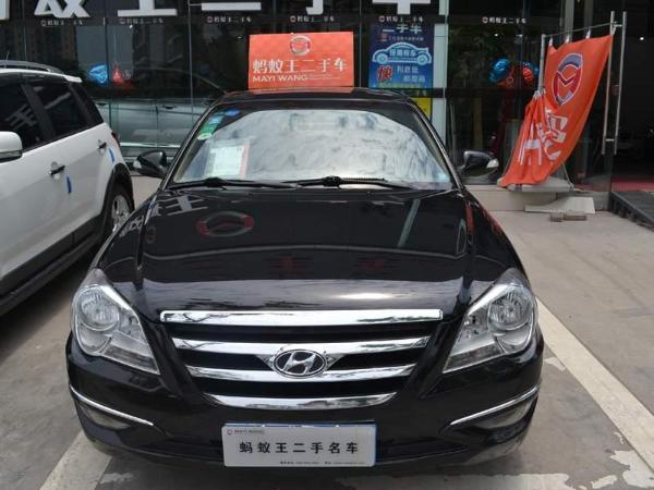 【成都】2012年4月 现代 名驭 1.8 gl 豪华型 黑色 自动档