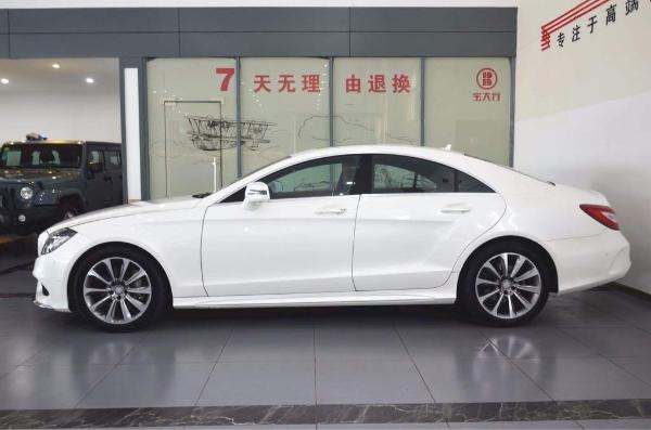 【西安】2015年9月 奔驰 cls级 cls320 3.0t 白色 手自一体