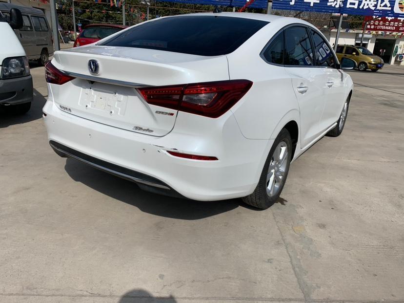 长安 逸动 2019款 高能版 1.6l gdi 手动先锋型 国vi图片