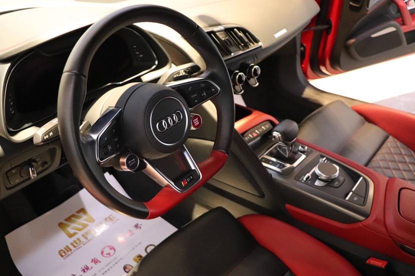 【长沙】2020年4月 奥迪 奥迪r8 2017款 v10 coupe 自动档