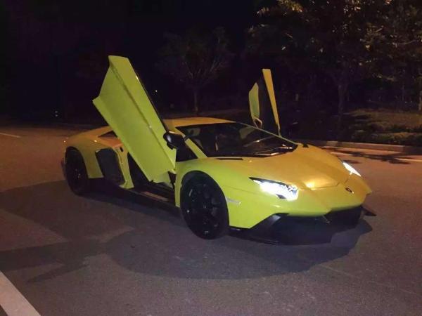 【延安】未上牌 兰博基尼 埃文塔多 lp750-4superveloce 6.