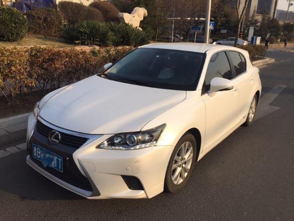 雷克萨斯 ct 200h 1.8 舒适版