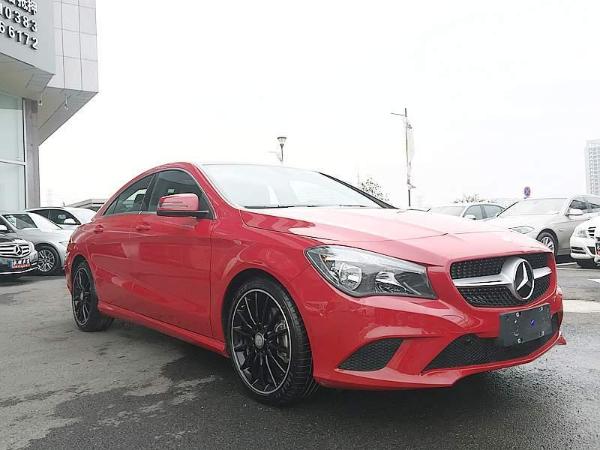 2016年4月奔驰 cla级 2016款 cla200 1.6t 动感型