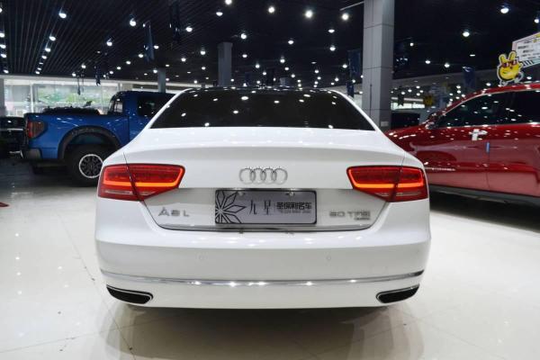 2013年7月奥迪 奥迪a8 2013款 a8l 55tfsi quattro 豪华型