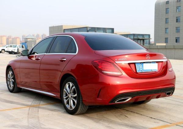 【大连】2015年2月 奔驰 c级 c200l 2.0t 运动型 红色 手自一体