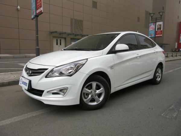 【沈阳】2015年7月现代 瑞纳 1.4 gls 智能型