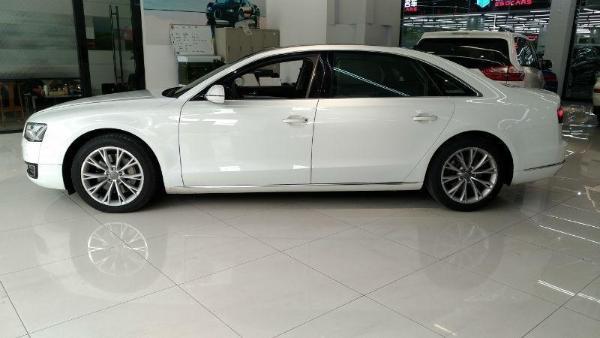 奥迪 奥迪a8 a8l 3.0t fsi 45 tfsi quattro专享型