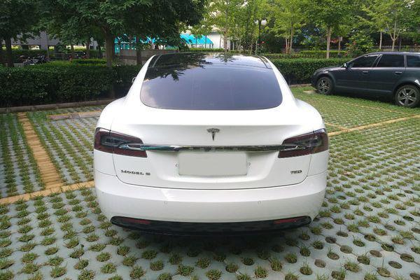 【宁波】2016年6月 特斯拉 model s 75d 白色 自动档