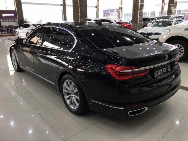 2017年3月宝马 宝马7系 730li 2.0t 领先型